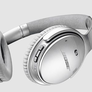 BOSE QC35 WIRELESS HEADPHONES II Silver